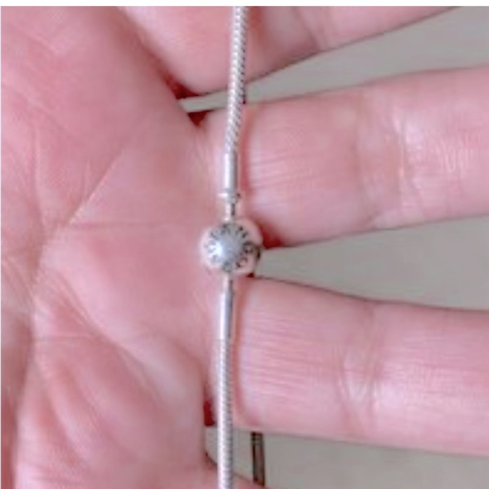 7 in Pandora Me snake link bracelet. New and comes with box.